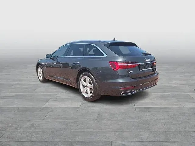 Gebraucht Audi A6 Sport 204 PS (150 kW) 2023 Grau Kombi