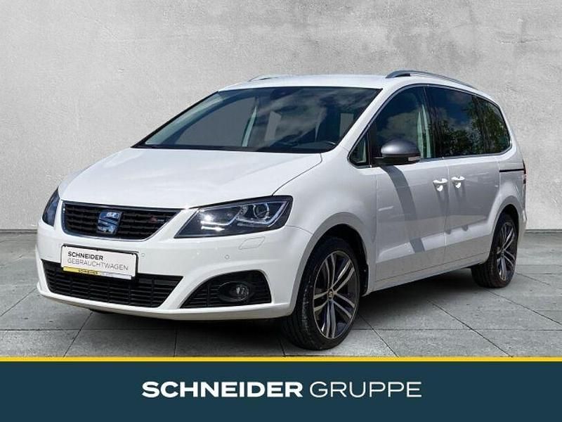 Rein weiß Gebraucht 2021 Seat Alhambra FR-Line Van / Kleinbus | 31.690 € (Fairer Preis) - Bild 1/4