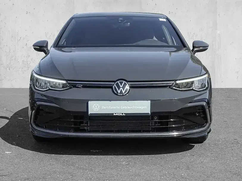 Gebraucht VW Golf VIII R-line 131 PS (96 kW) 2024 Grau Limousine