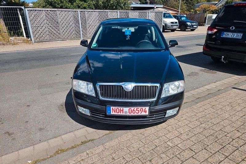 Gebraucht Skoda Octavia 105 PS (77 kW) 2006 Schwarz Limousine
