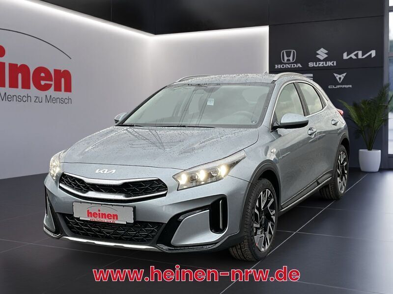 Silber Neu 2024 Kia XCeed Vision SUV | 21.480 € (Superpreis) - Bild 1/4
