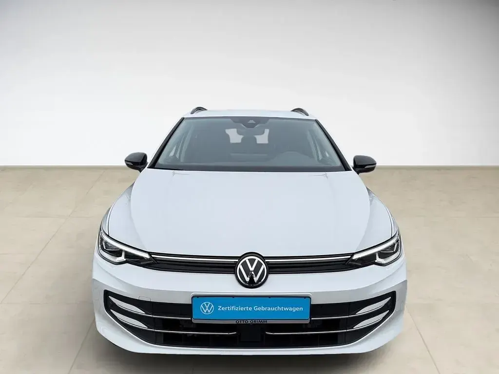 Gebraucht VW Golf VIII Goal 150 PS (110 kW) 2025 Weiß Kombi