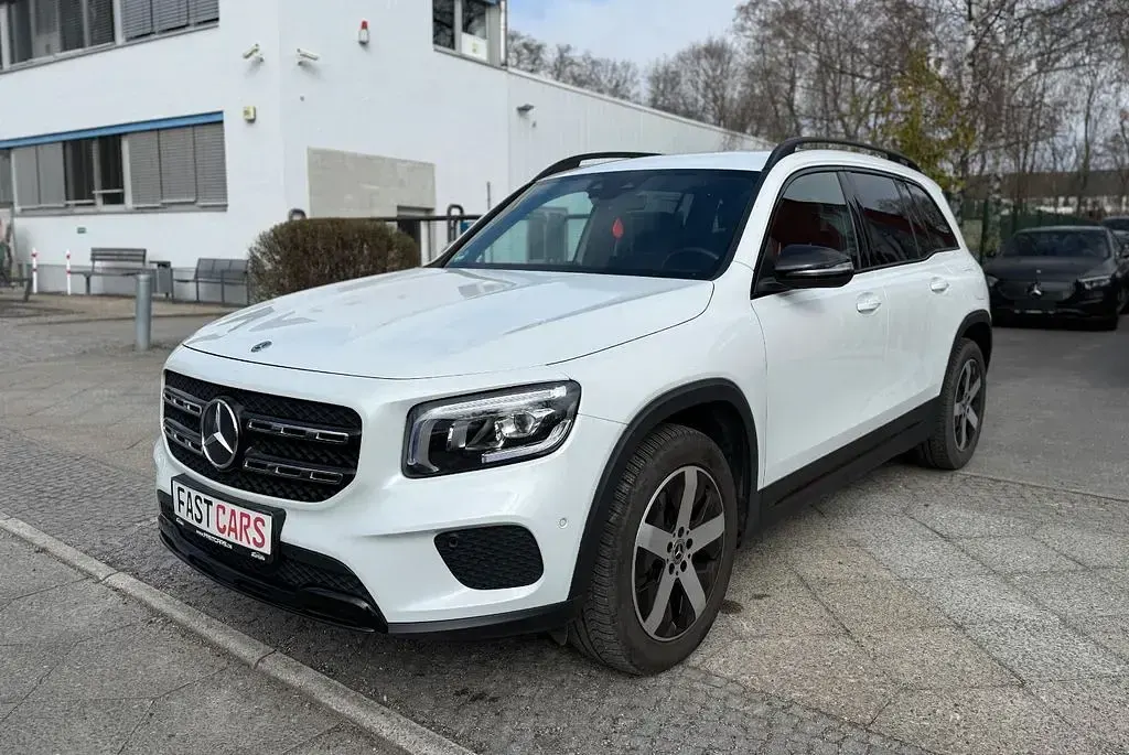 Gebraucht Mercedes GLB200 Business 150 PS (110 kW) 2021 Weiß SUV