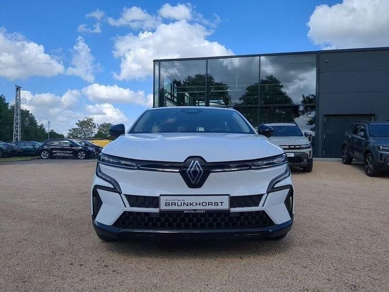 Gebraucht Renault Megane E-Tech Equilibre 96 kW (131 PS) 2022 Arktisweiß Limousine