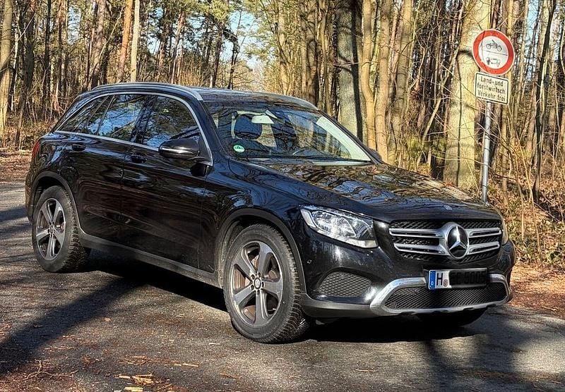 Gebraucht Mercedes GLC220 170 PS (125 kW) 2016 Schwarz SUV