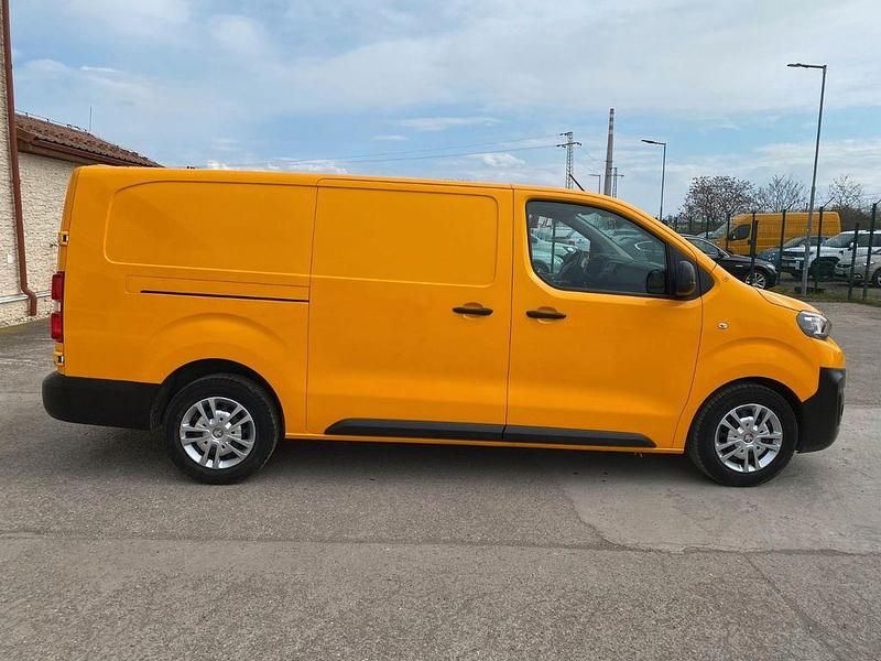 Gebraucht Peugeot Expert 122 PS (89 kW) 2019 Van