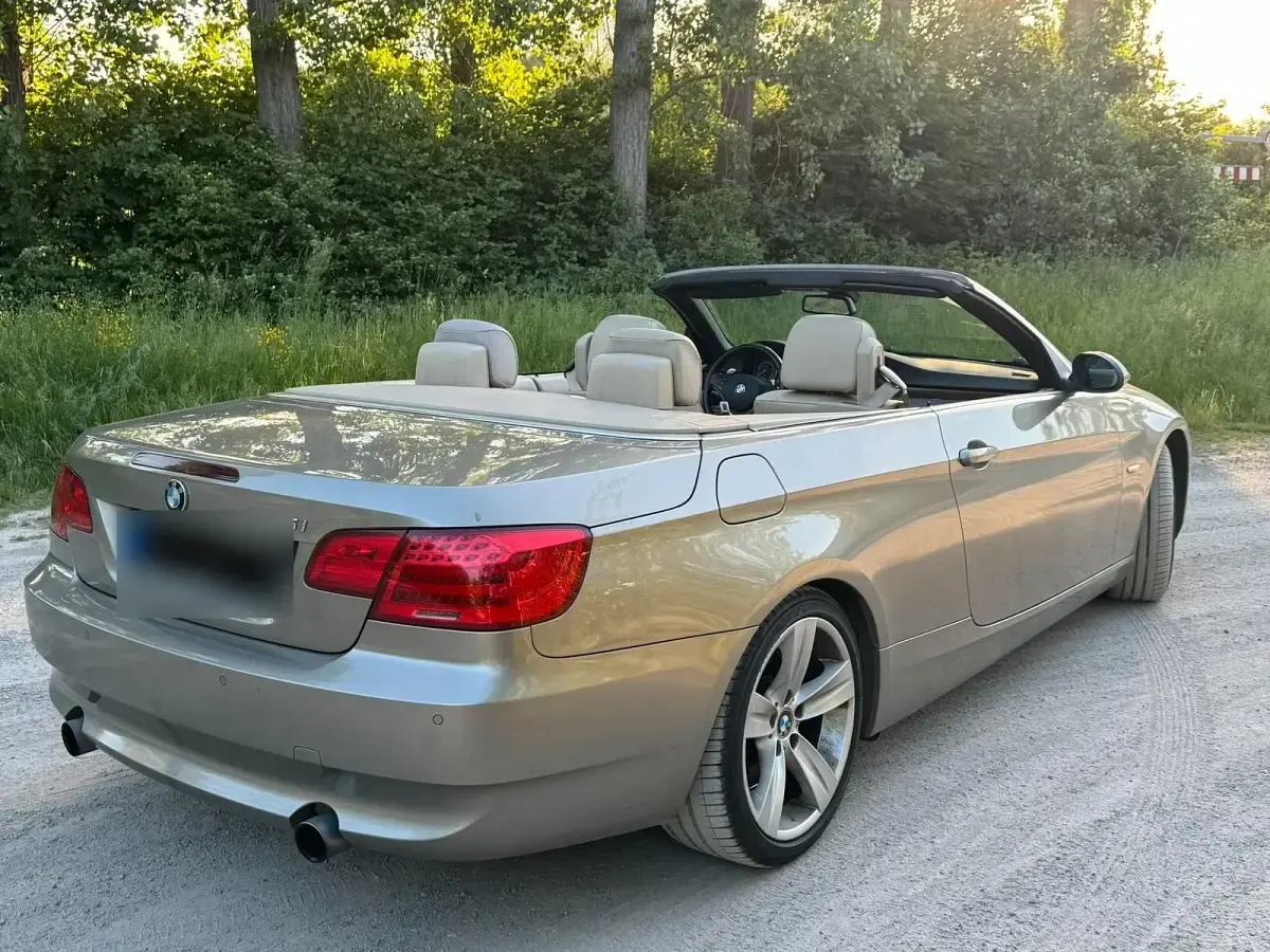 Gebraucht BMW 335 Cabriolet 306 PS (225 kW) 2007 Beige Cabrio