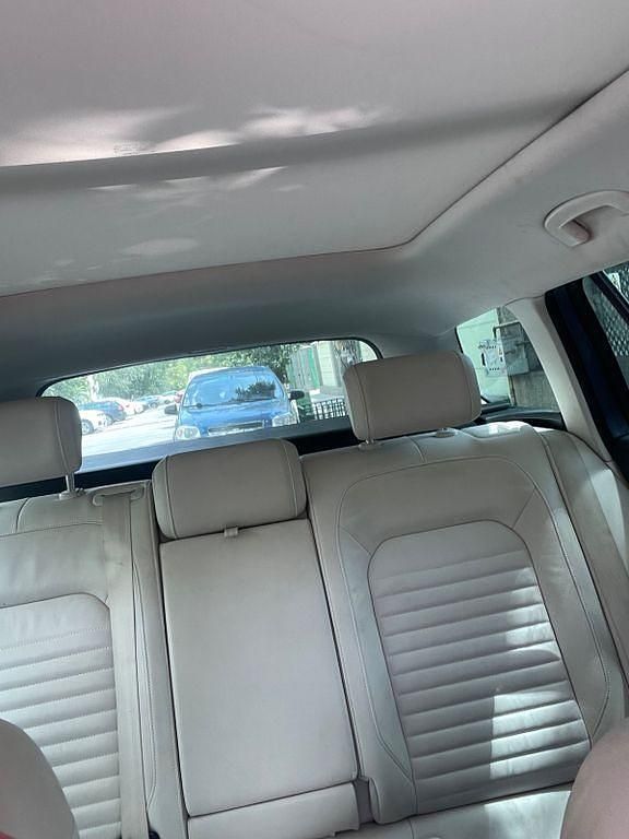 Gebraucht VW Passat Highline 150 PS (110 kW) 2015 Blau Kombi