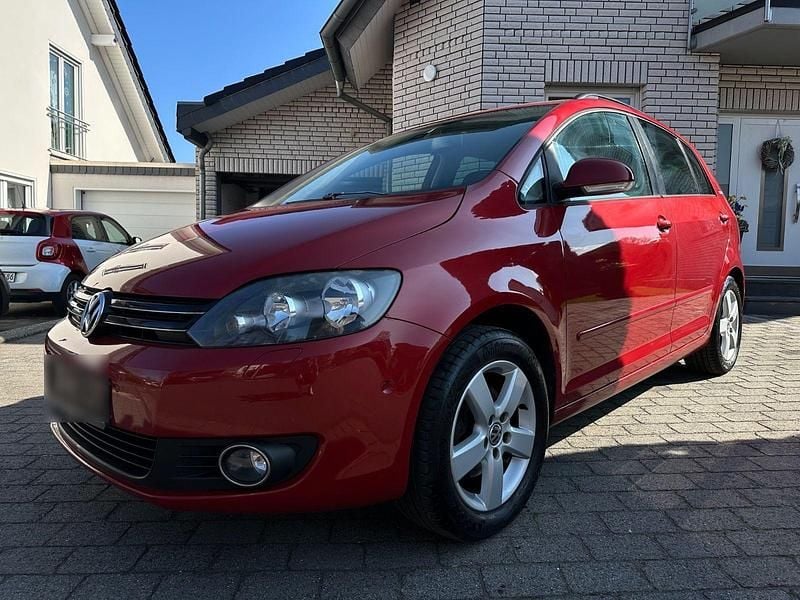 Gebraucht VW Golf Plus Edition 122 PS (89 kW) 2010 Rot Van / Kleinbus