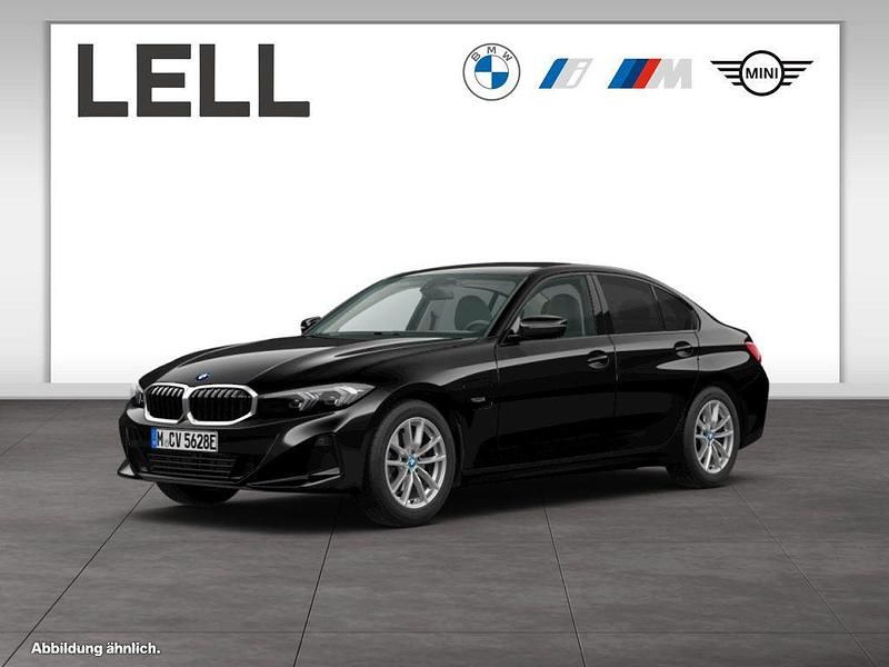 Schwarz Gebraucht 2022 BMW 320e Limousine | 29.450 € (Teuer) - Bild 1/4