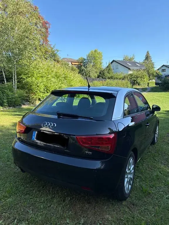 Gebraucht Audi A1 Ambition 105 PS (77 kW) 2011 Schwarz Kleinwagen