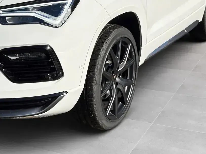 Usata Cupra Ateca 150 CV (110 kW) 2025 Bianco SUV