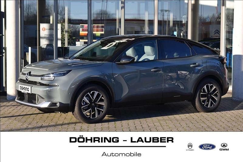 Neu Citroën C4 145 PS (106 kW) 2025 Manhattan grün Limousine