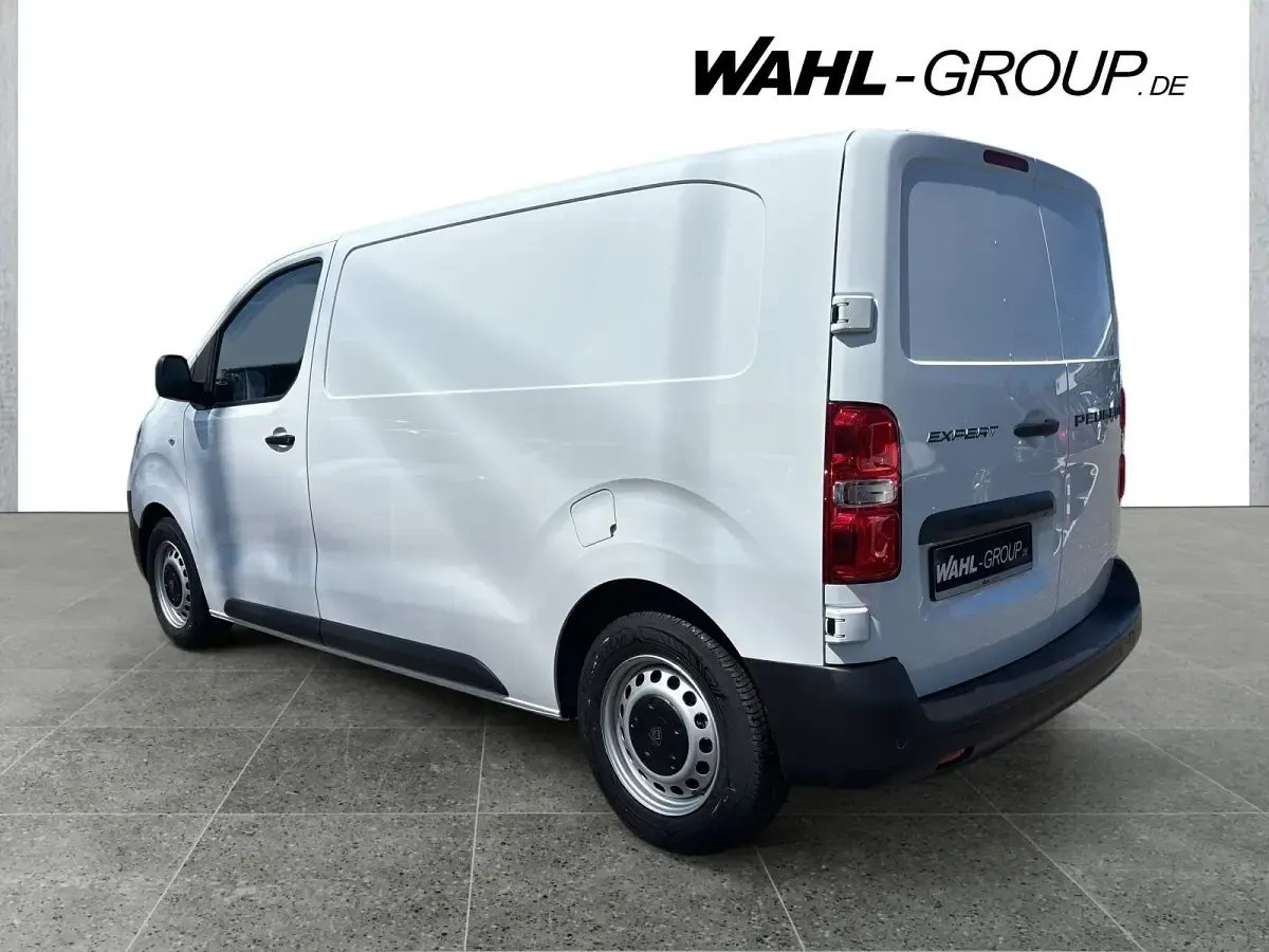 Neu Peugeot Expert 120 PS (88 kW) 2025 Weiß Van