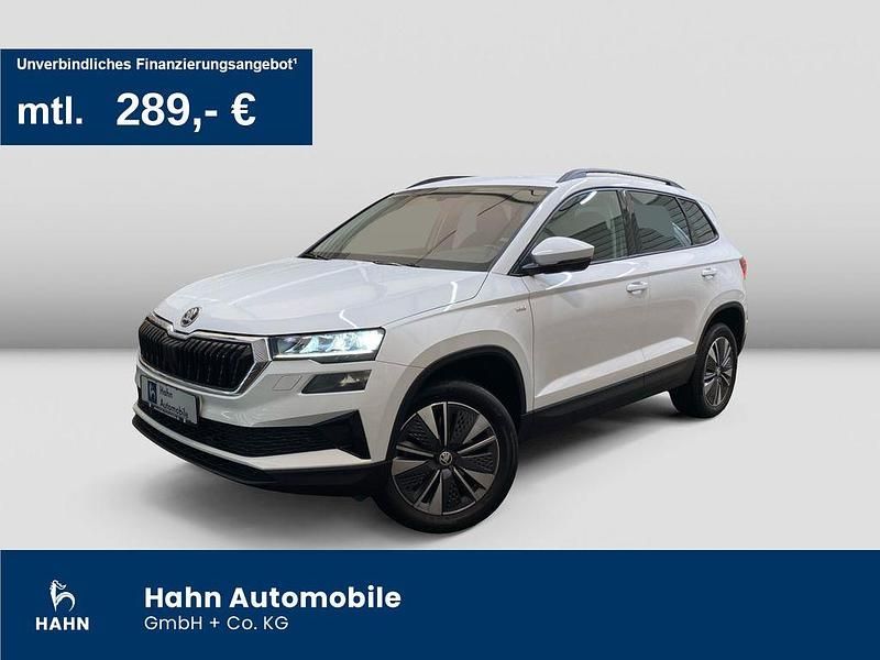Moonweiss metallic Gebraucht 2023 Skoda Karoq Tour SUV | 26.990 € (Guter Preis) - Bild 1/3