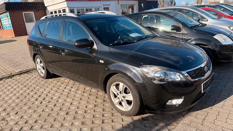 Gebraucht Kia Ceed Edition 7 90 PS (66 kW) 2011 Schwarz Kleinwagen