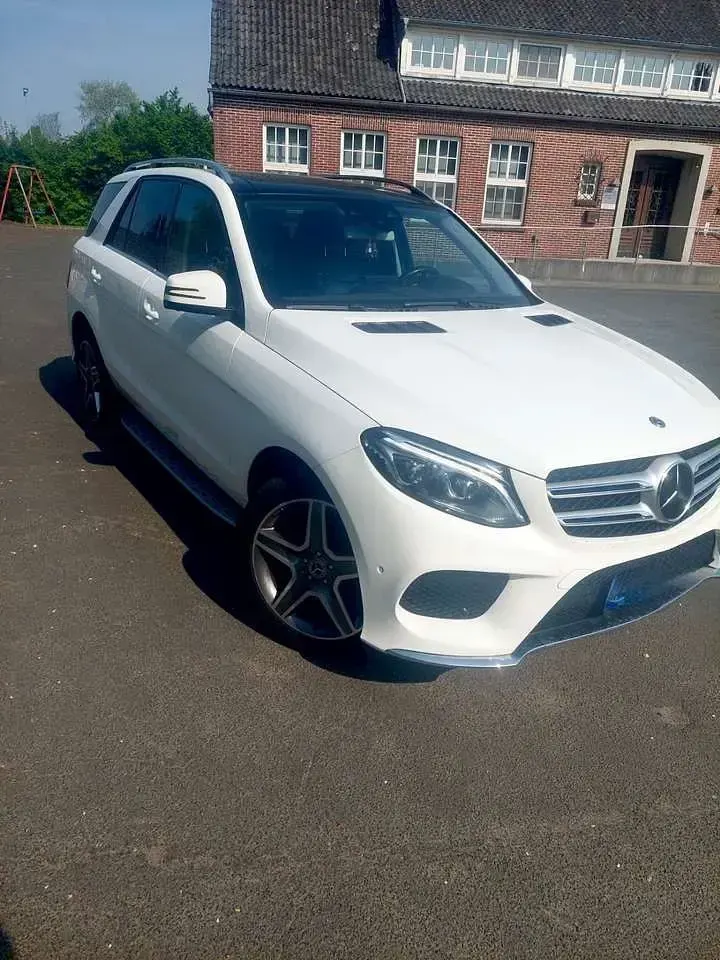 Gebraucht Mercedes GLE350 AMG line 272 PS (200 kW) 2019 SUV