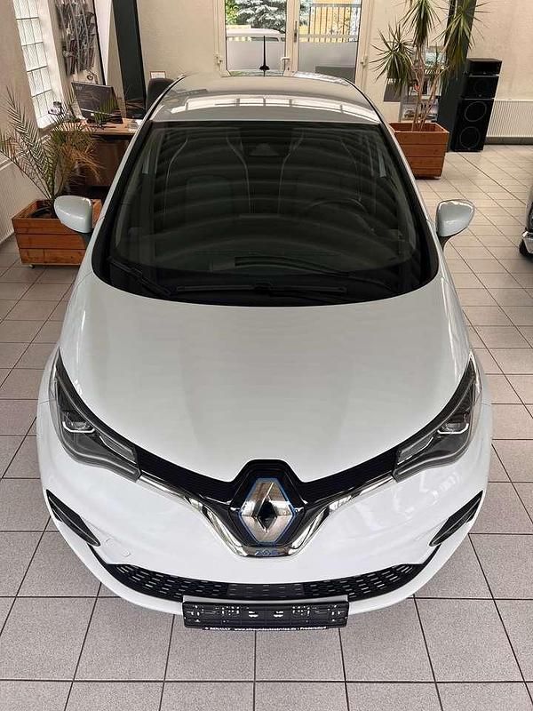 Gebraucht Renault Zoe Intens 100 kW (136 PS) 2020 Quarzweiß Kleinwagen