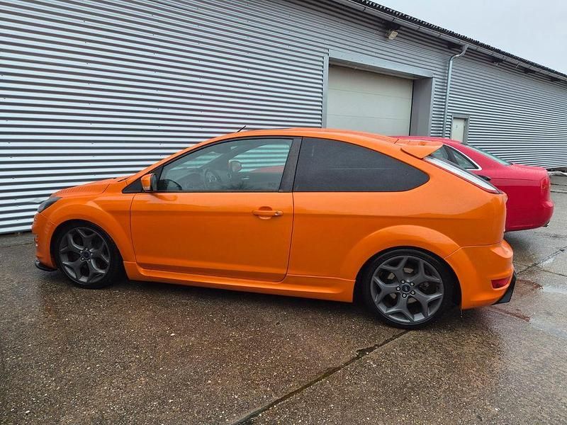Gebraucht Ford Focus ST 226 PS (166 kW) 2008 Orange Limousine