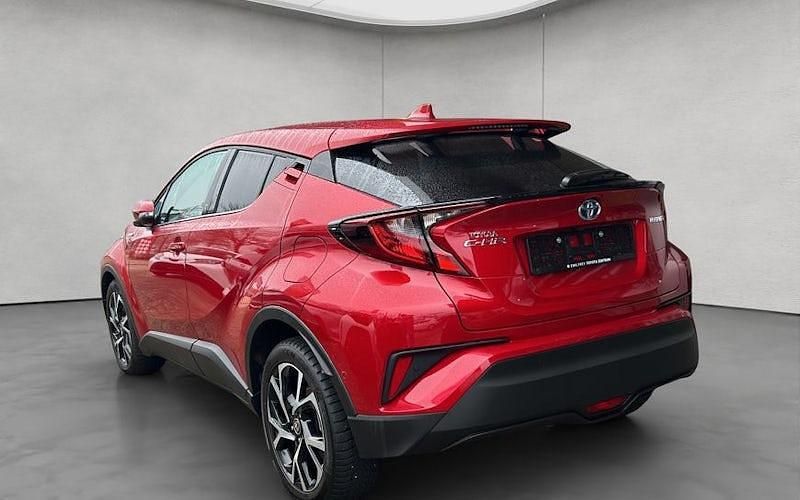 Gebraucht Toyota C-HR Plus 122 PS (89 kW) 2020 Karminarot metallic SUV