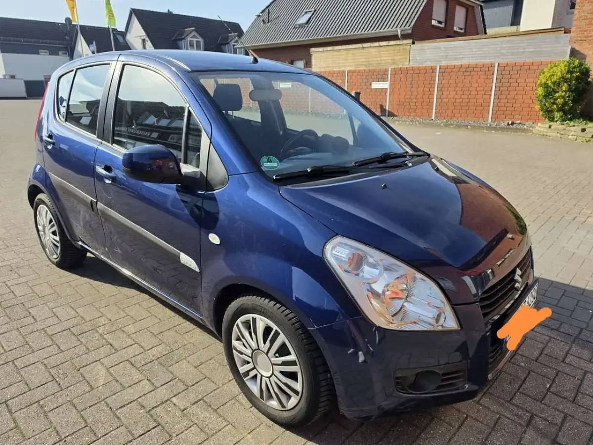 Gebraucht Suzuki Splash Comfort 86 PS (63 kW) 2009 Blau Kleinwagen