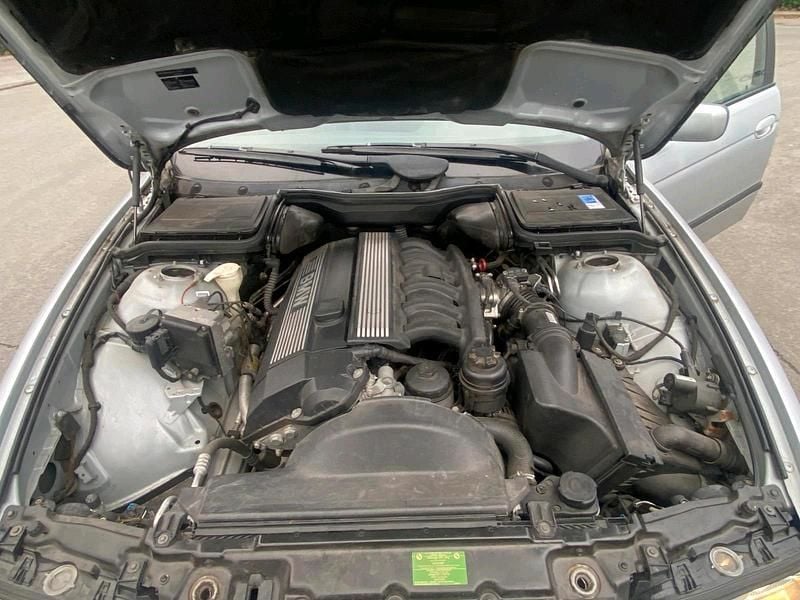Gebraucht BMW 523 170 PS (125 kW) 1997 Silber Kombi