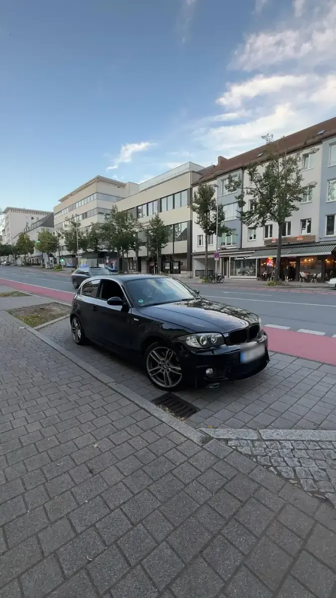 Gebraucht BMW 123 Coupé 204 PS (150 kW) 2008 Schwarz Coupé