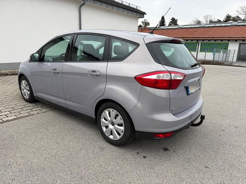 Gebraucht Ford C-MAX 116 PS (85 kW) 2011 Silber Van / Kleinbus
