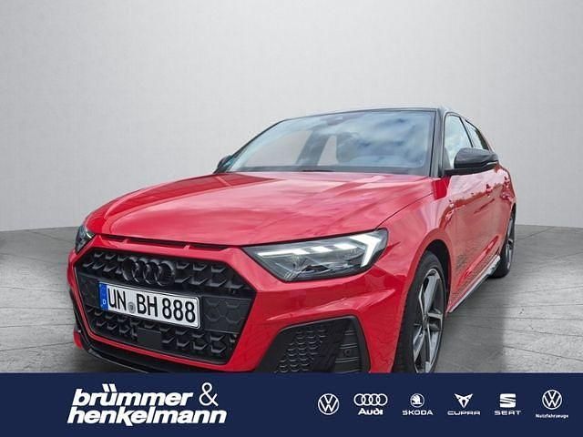 Rot Gebraucht 2024 Audi A1 Sportback S-Line Kleinwagen | 27.799 € (Teuer) - Bild 1/4