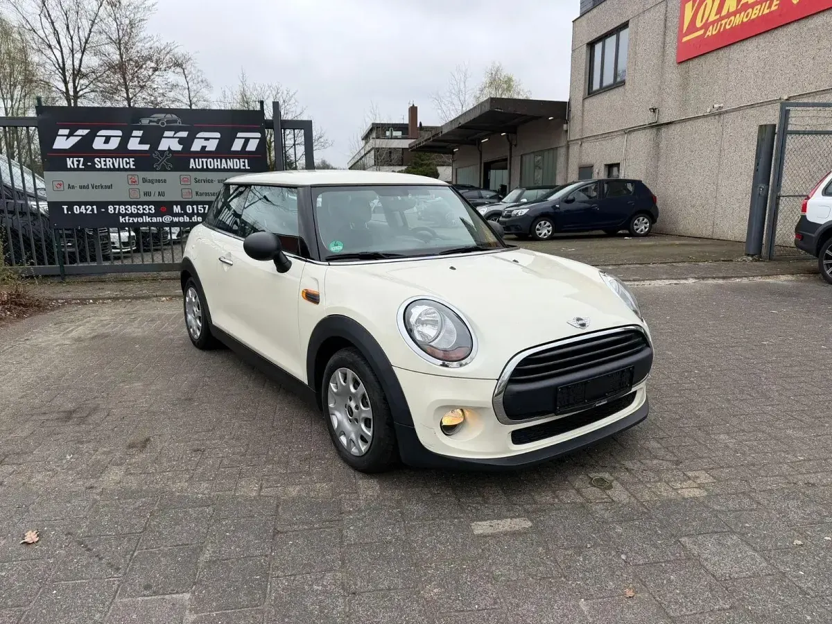 Gebraucht Mini ONE 75 PS (55 kW) 2016 Weiß Kleinwagen