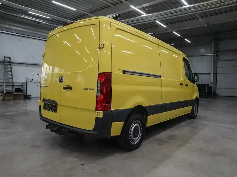 Gebraucht Mercedes Sprinter 150 PS (110 kW) 2022 Gelb Van