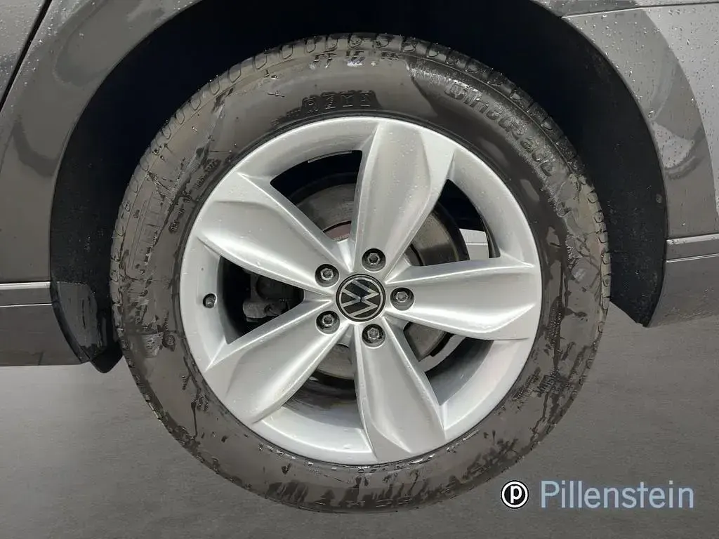 Gebraucht VW Passat Business 200 PS (147 kW) 2023 Grau Kombi