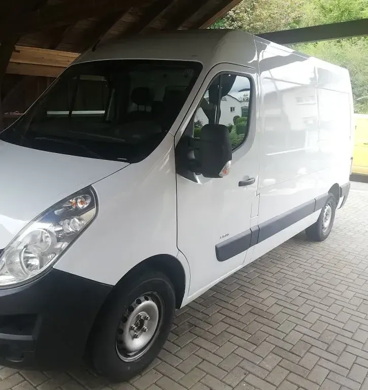 Gebraucht Opel Movano 125 PS (91 kW) 2011 Weiß Van / Kleinbus