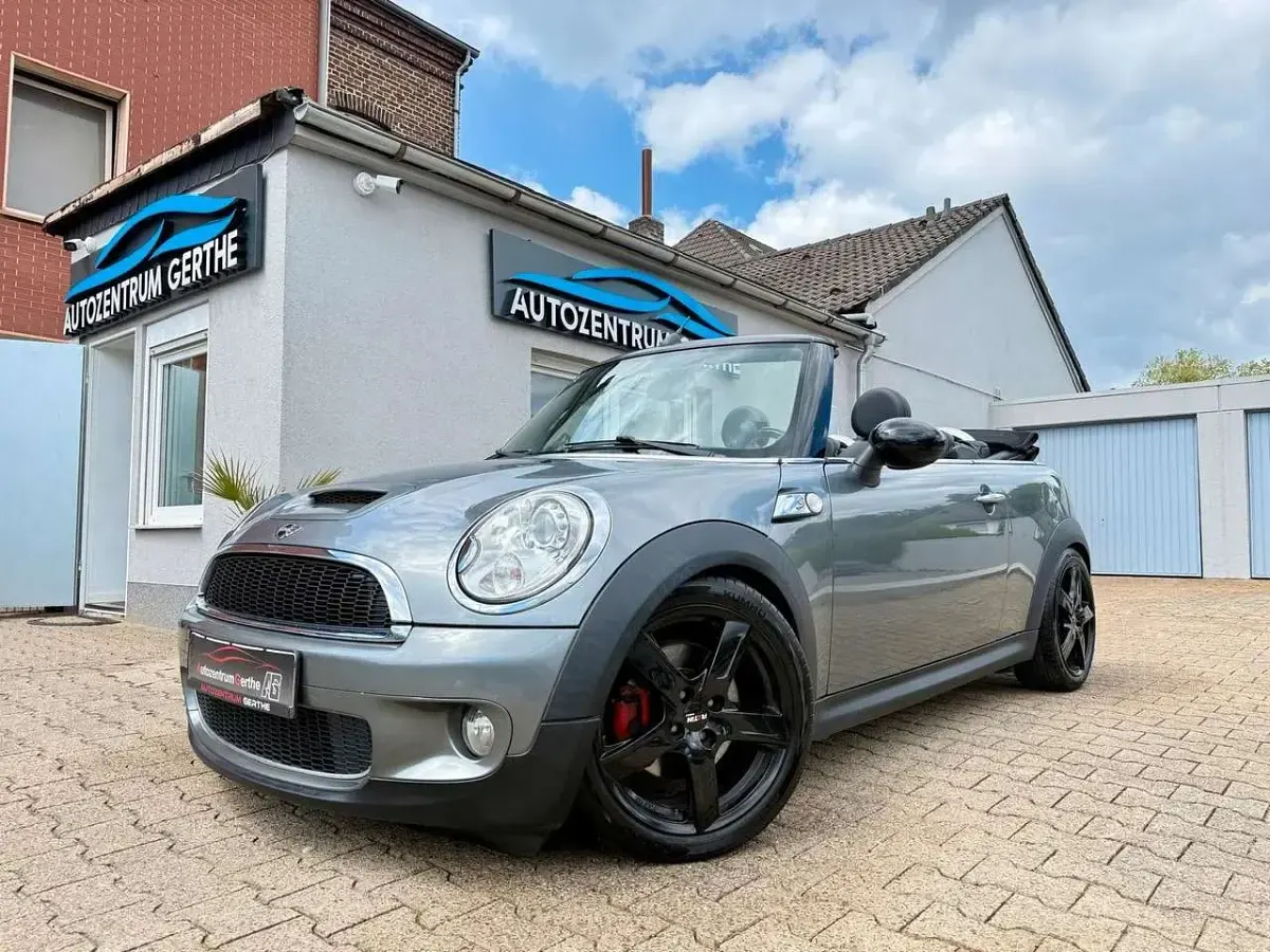 Gebraucht Mini Cooper S Cabriolet Chili 184 PS (135 kW) 2010 Grau Cabrio