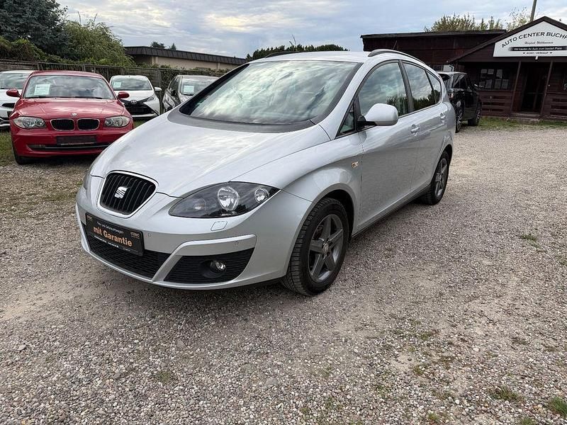 Gebraucht Seat Altea Sun 105 PS (77 kW) 2015 Silber SUV
