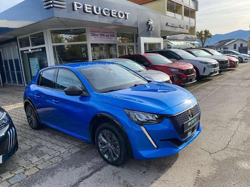 Vertigo blau Gebraucht 2023 Peugeot 208 Allure Kleinwagen | 21.400 € (Fairer Preis) - Bild 1/4