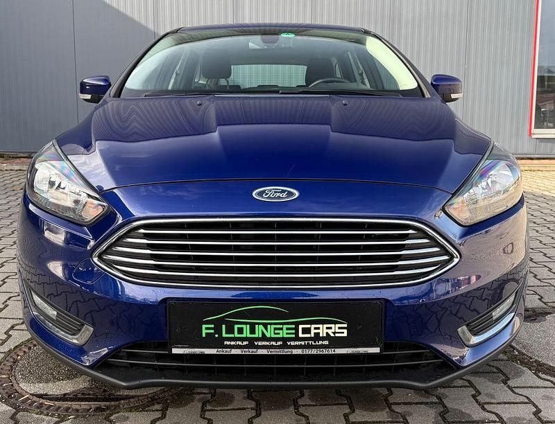 Gebraucht Ford Focus Titanium 150 PS (110 kW) 2016 Blau Limousine