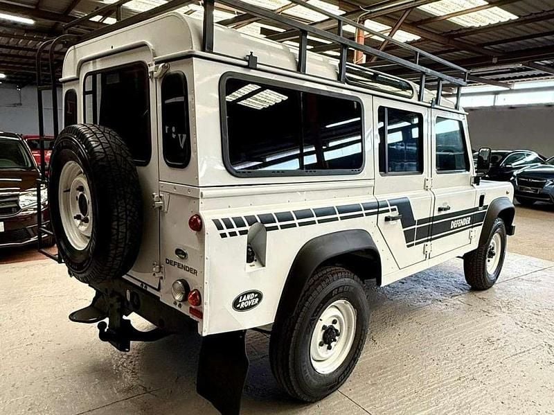Gebraucht Land Rover Defender SE 122 PS (89 kW) 2016 Weiss Kombi