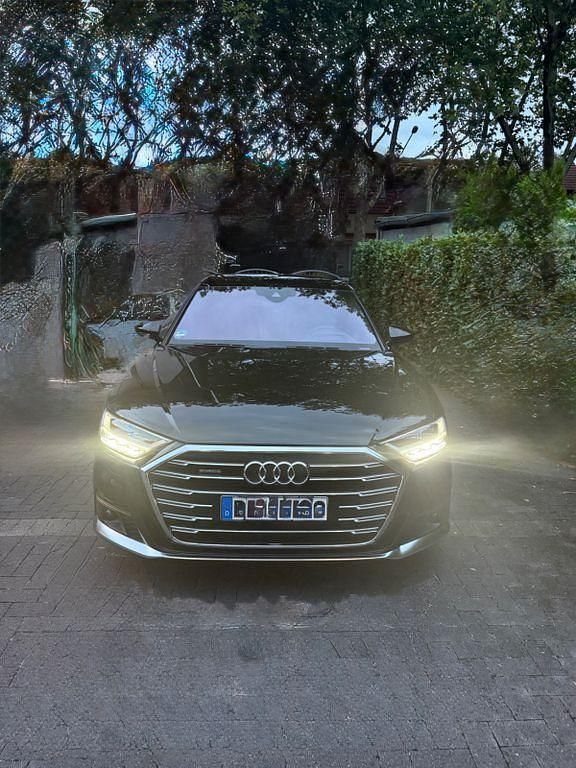 Schwarz Gebraucht 2020 Audi A8 Ambiente Limousine | 57.500 € (Teuer) - Bild 1/4