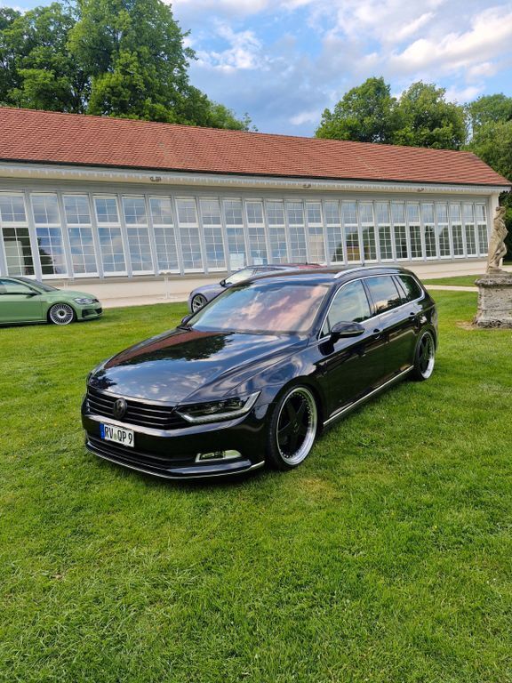 Schwarz Gebraucht 2016 VW Passat Highline Kombi | 16.500 € (Fairer Preis) - Bild 1/4