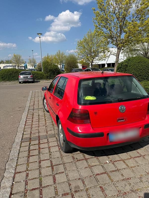 Second-hand VW Golf III 1999 Berlinǎ