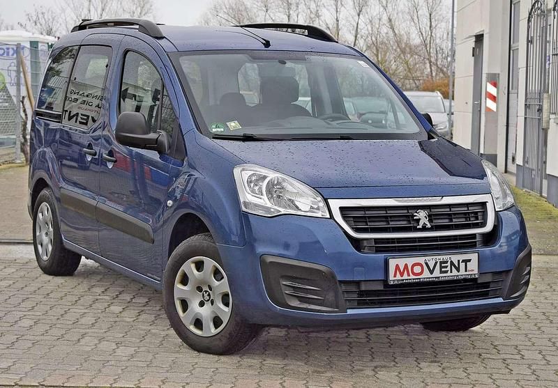 Gebraucht Peugeot TePee S 110 PS (80 kW) 2017 Blau Kombi