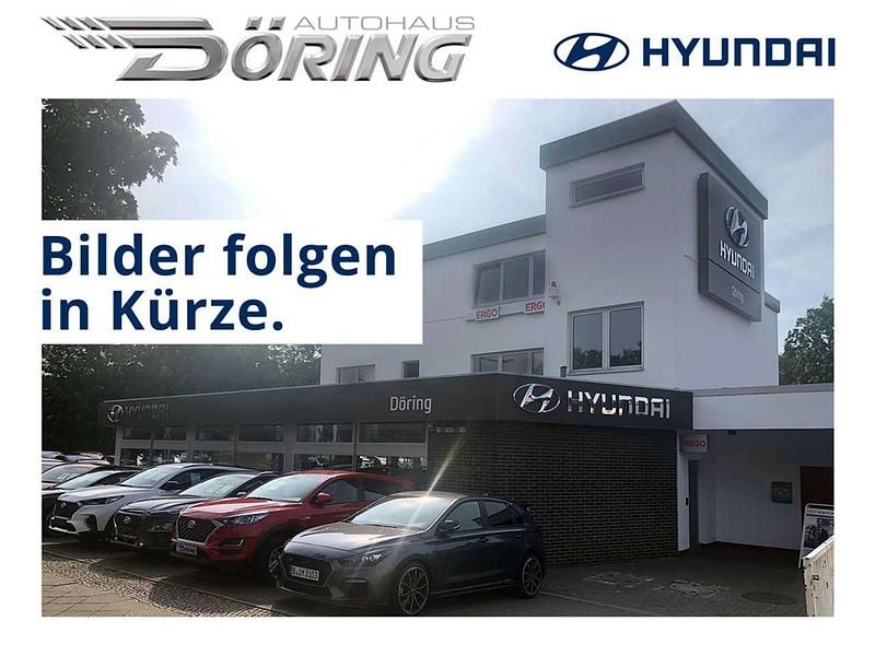 Gebraucht Hyundai i10 Select 63 PS (46 kW) 2024 Atlas white / sol (weiss) Kleinwagen