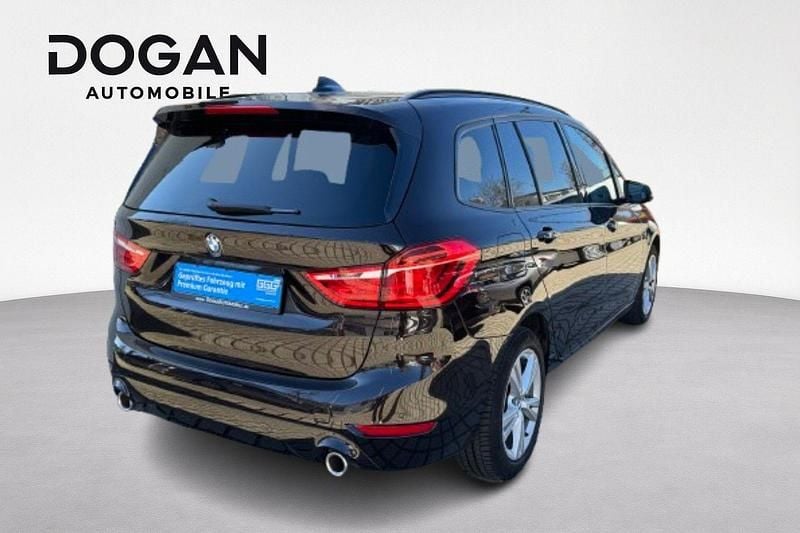 Gebraucht BMW 218 Gran Tourer Advantage 150 PS (110 kW) 2019 Braun Van / Kleinbus