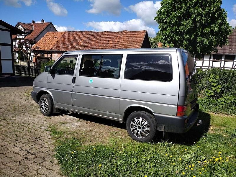 Grau Gebraucht 2000 VW T4 Van | 13.000 € - Bild 1/4
