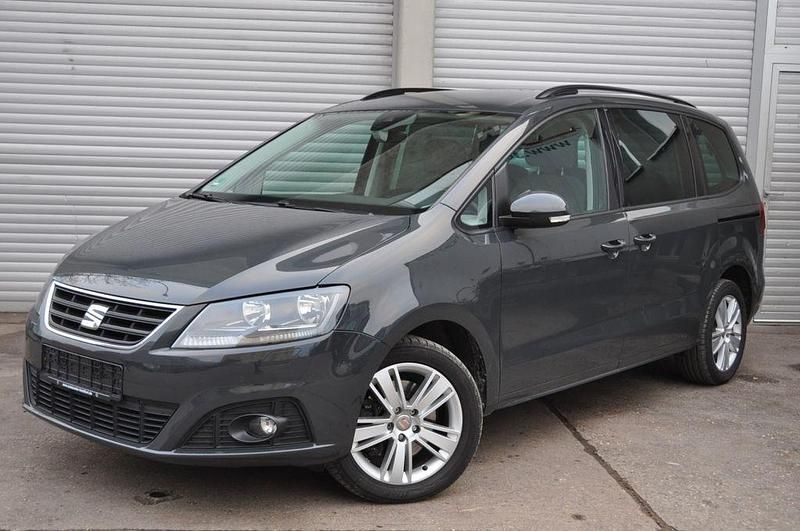 Gebraucht Seat Alhambra Style 150 PS (110 kW) 2018 Grau Van / Kleinbus