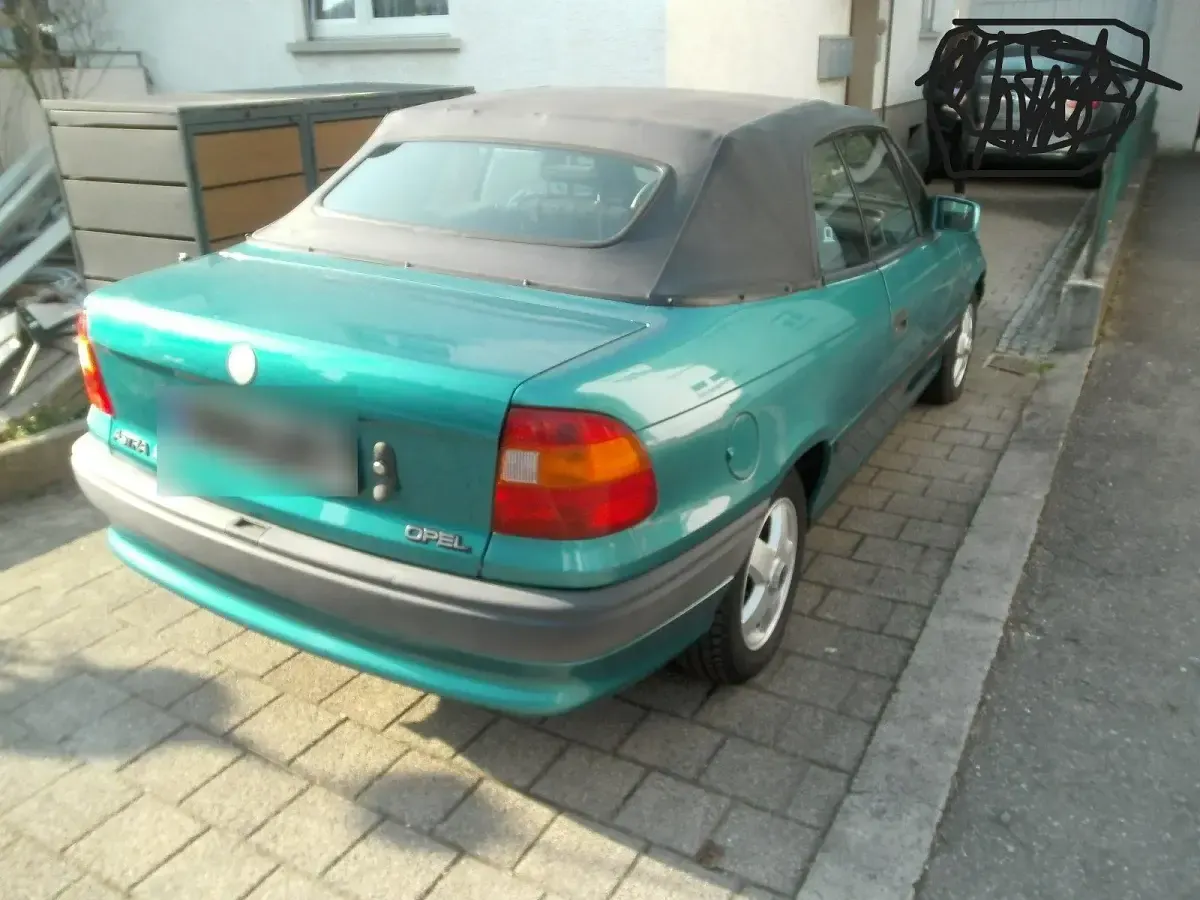 Gebraucht Opel Astra Cabriolet 115 PS (84 kW) 1994 Blau Cabrio