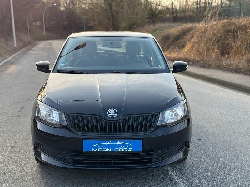 Gebraucht Skoda Fabia Cool Edition 60 PS (44 kW) 2017 Schwarz Limousine