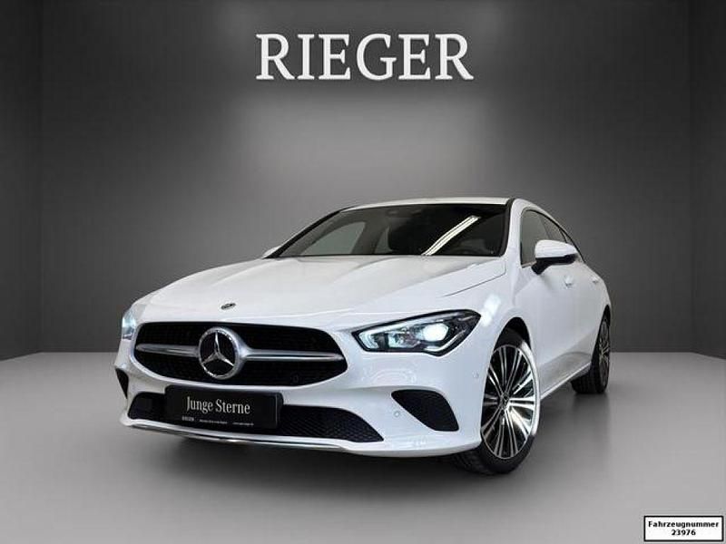 Unilack polarweiß Gebraucht 2023 Mercedes CLA200 Kombi | 28.750 € (Fairer Preis) - Bild 1/4