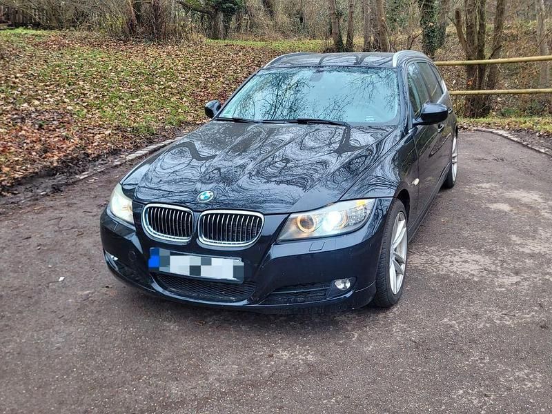 Używany BMW 330 245 KM (180 kW) 2011 Czarny Kombi